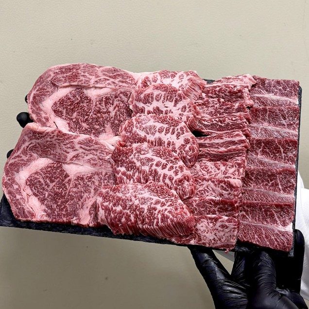 +1 한우 선물세트 1kg 명절 추석 설날 등심 갈비살 살치살 특수부위